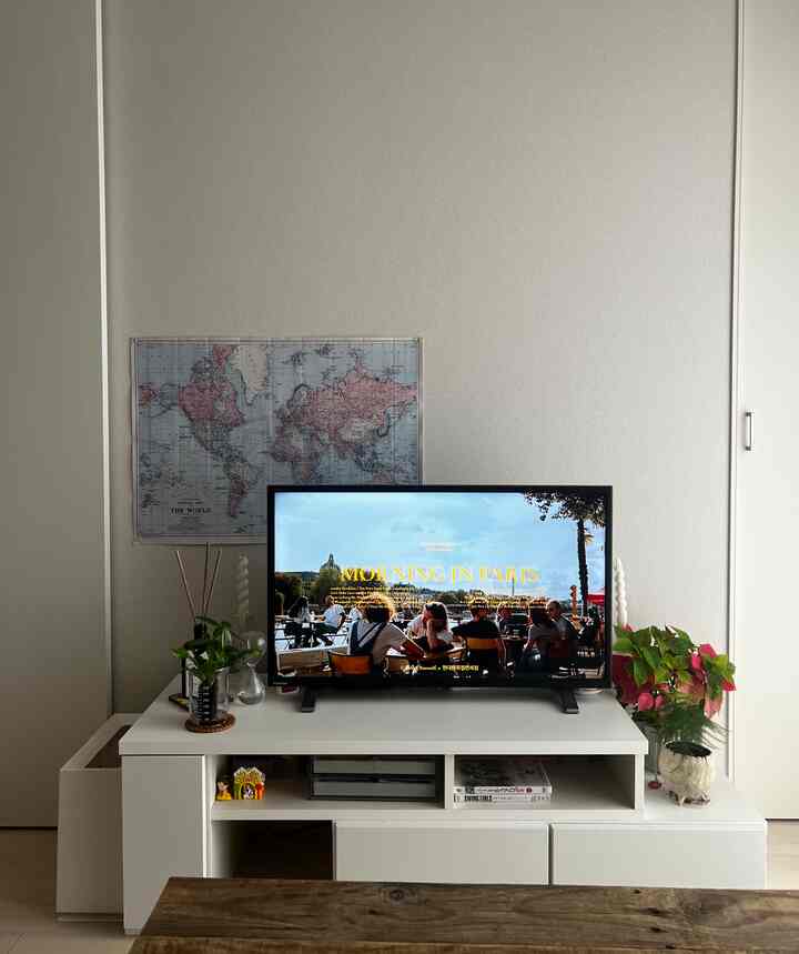 世界地図を貼ってみました🌍

 #北欧 #ナチュラルインテリア #韓国インテリア #北欧インテリア #ローテーブル #木製 #コンパクト #木目 #一人暮らし #同棲 #新築 #賃貸 #インテリア #テーブル #ナチュラル #シンプル #リビング #ソファ #観葉植物 #世界地図 #テレビボード