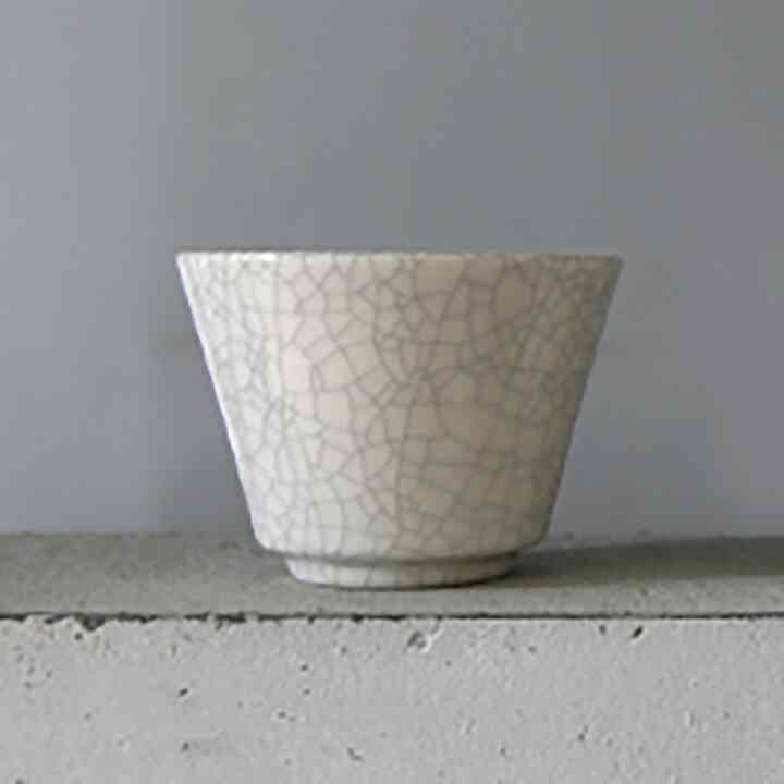 煎茶碗・ 湯呑み 墨 貫入