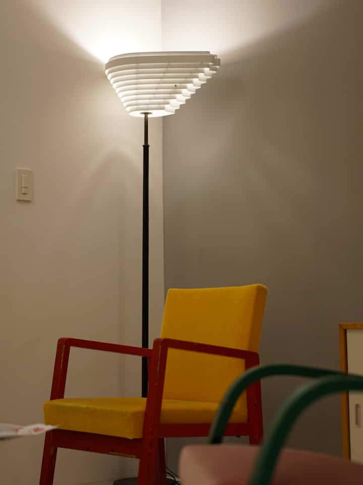 新学期、スタート🌟

#Artek 
#フロアライト 
#イージーチェア 
#カラフル 
#カラフルなインテリア 
#北欧 
#北欧インテリア 