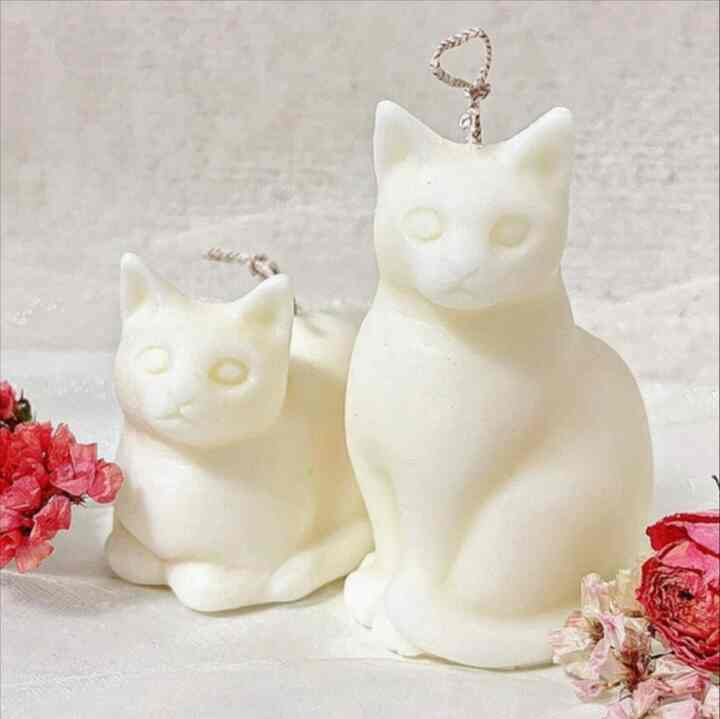 猫のキャンドル
