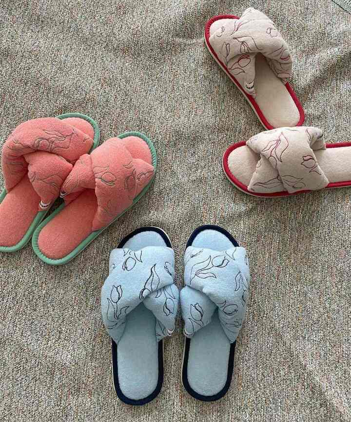パイル刺繍ルームシューズ