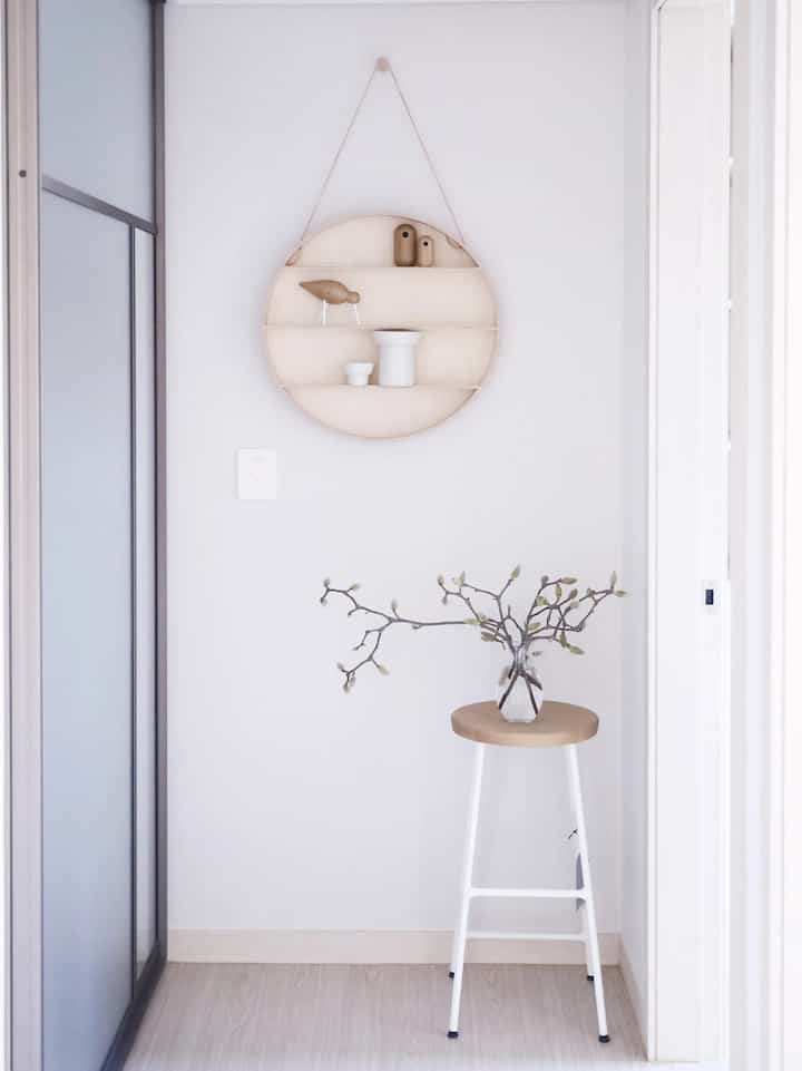 <span data-sheets-root="1" style="color: rgb(0, 0, 0); letter-spacing: normal; font-size: 10pt; font-family: Arial;">Feels like viewing a canvas masterpiece in this space. 🎨✨ #ArtisticVibes #GalleryFeels #InteriorInspiration #EditorPick #BarStool #RoundShelf</span>