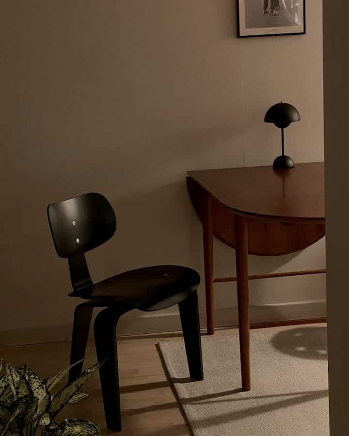 "Spotting a standout chair with three legs! 🪑✨ #FurnitureFinds #InteriorInspo #EditorPick
