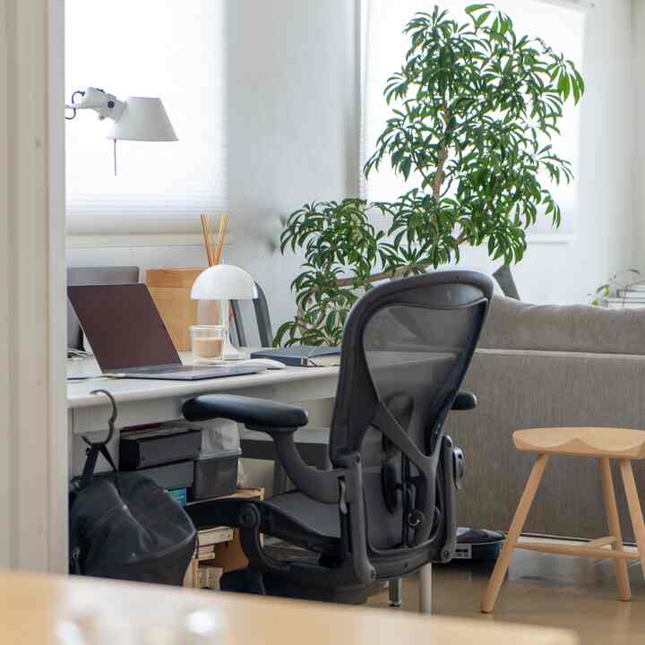 #アーロンチェア #ハーマンミラー
#ワークスペース #ワークチェア
やっぱり座り心地が最高らしい☺️仕事が捗るならいいお買い物！