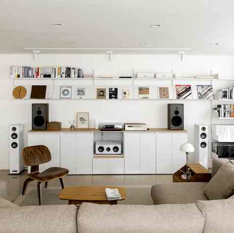 The ultimate living room for music lovers. 🎵✨ #MusicHaven #CozyTunes #MelodicSpaces