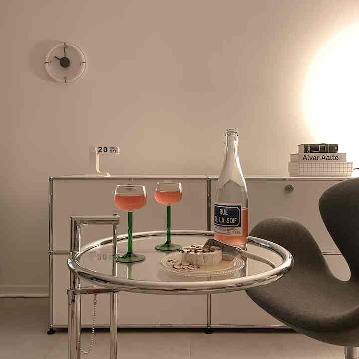 Ending the day with precious relaxation & treat. 🌙🍵 #NightlyRituals #SelfCareRoutine #TreatYourself