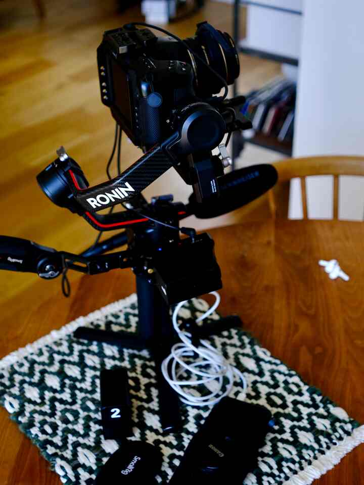 動画上げたいんだけど、動画あか゛らない…
と思ったら上がりました！
#blackmagicdesign #mujihouse