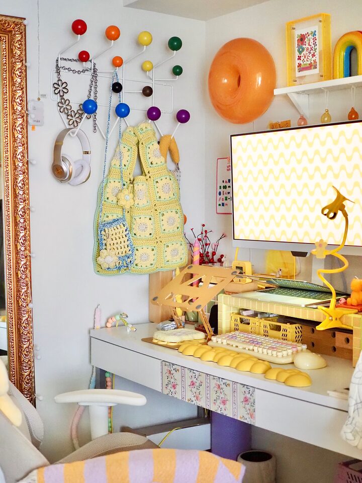 short form carousel card thumbnail