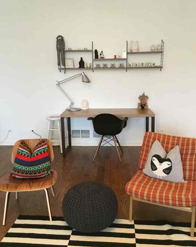 Ambiance of cozy mid-century charm. 🏡✨ #MidCenturyMagic #CozyInteriors #InteriorInspiration