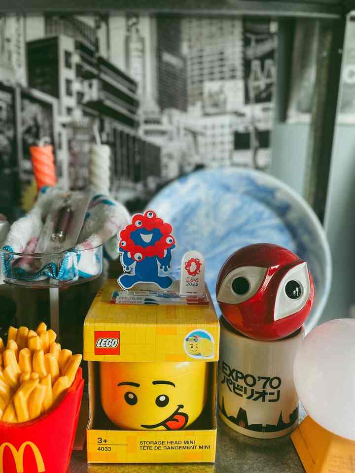 気づけばここは黄色と赤が多いなぁ。

#LEGO #岡本太郎