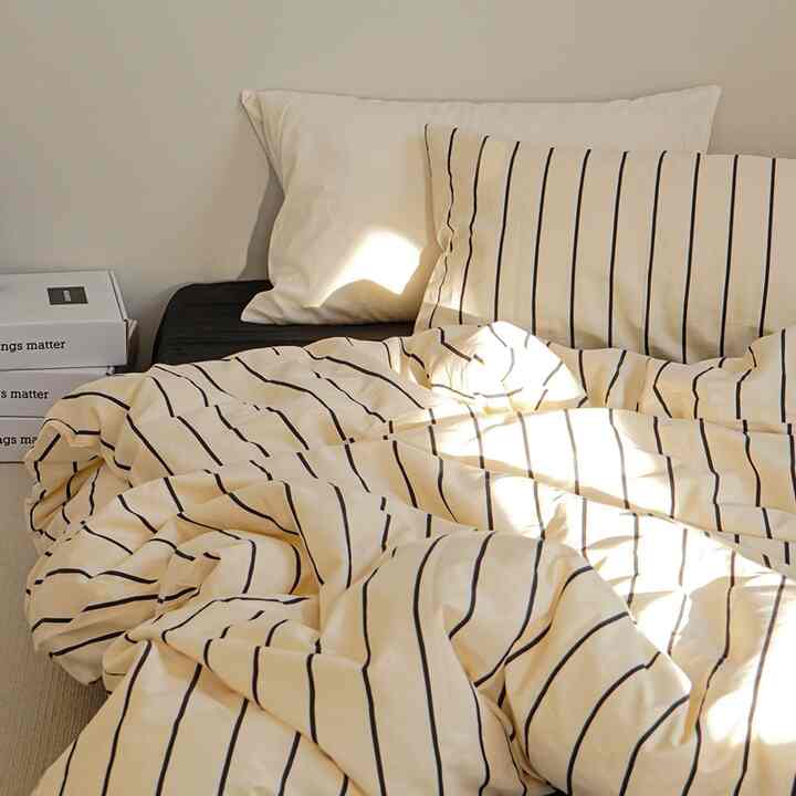 cream×black ペンシルストライプ 布団カバーセット［3サイズ］