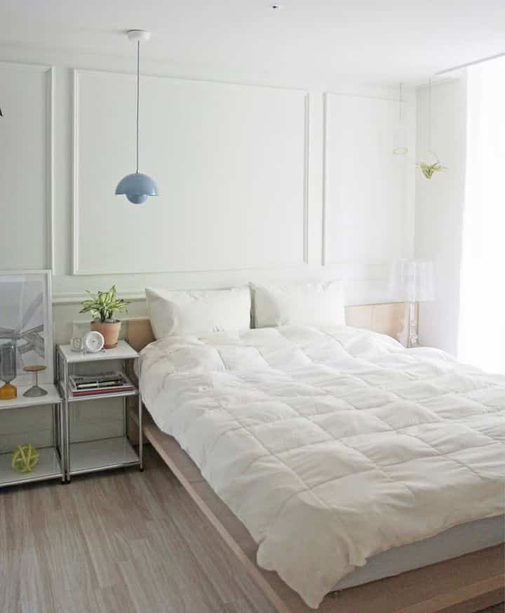 The pendant light steals the spotlight in the bedroom. 💡✨ #BedroomDecor #LightingDesign #InteriorInspiration