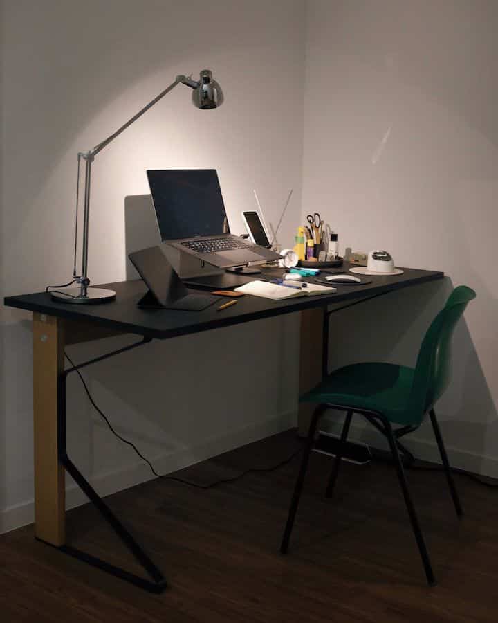 Black and chrome vibes in my home office. 🖤💻 #OfficeStyle #SleekDesign #InteriorInspo
