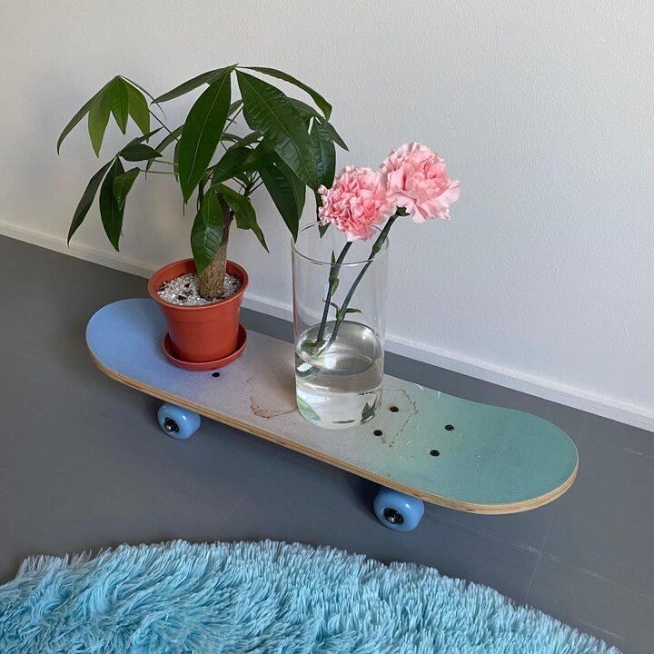 short form carousel card thumbnail