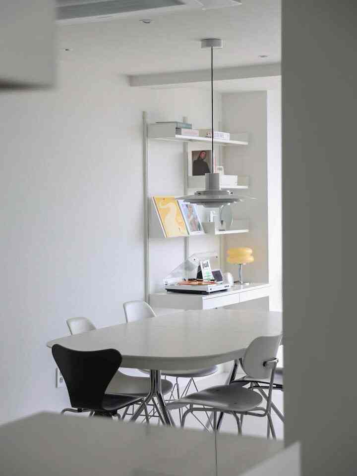 Utilizing the dining room as a versatile space with a large dining table 🍽️✨ #MultiPurposeDining #VersatileSpace #HomeDecor