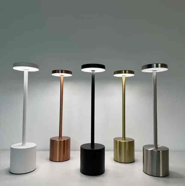 タッチコントロール LED デスクランプ