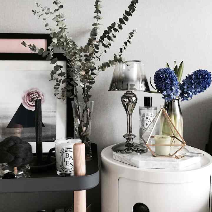 Flowers always bring life to the home. #BloomingBeauty #HomeDecor #FloralVibes