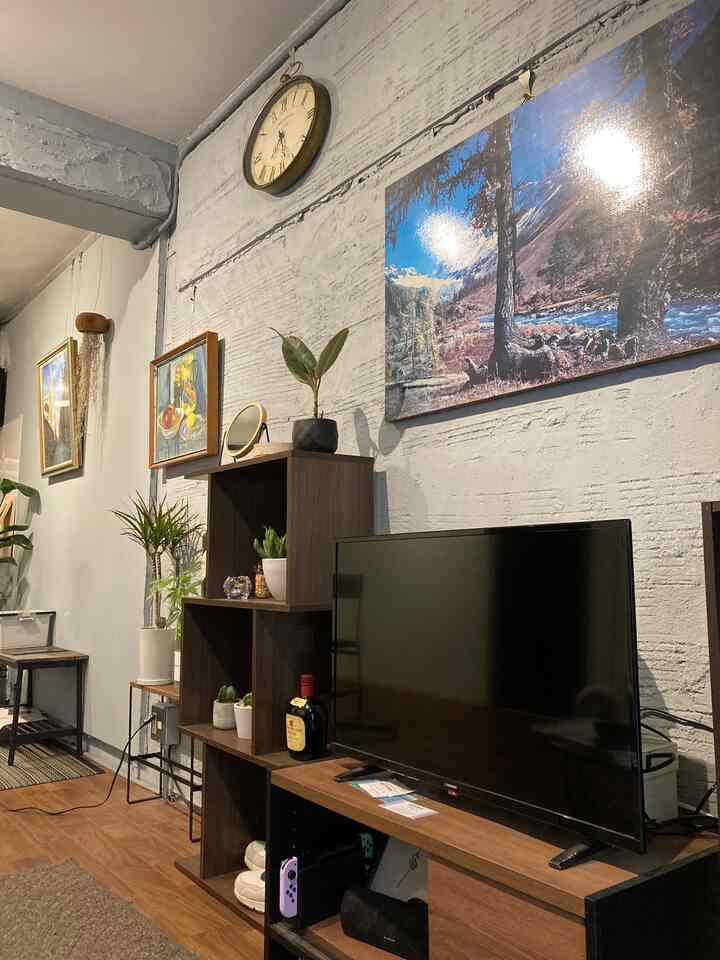 Lots of paintings
#paintings #絵画インテリア #絵画フレーム