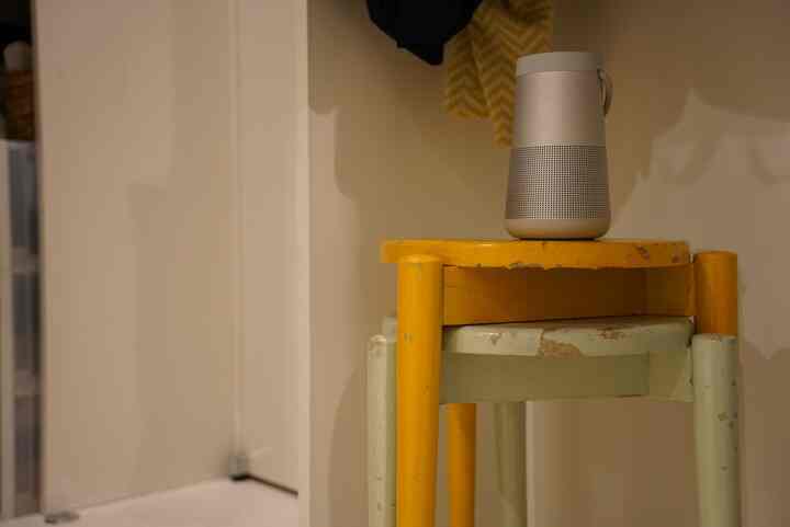 ちょっとあると便利なスツール。

#スツール 
#stool 
#IlmariTapiovaara 
#北欧 
#北欧インテリア 
#ワイヤレススピーカー 
#bose 
