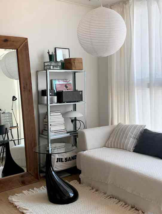 A space where textures and moods mingle elegantly. #TexturalVariety #MoodFusion #InteriorInspiration