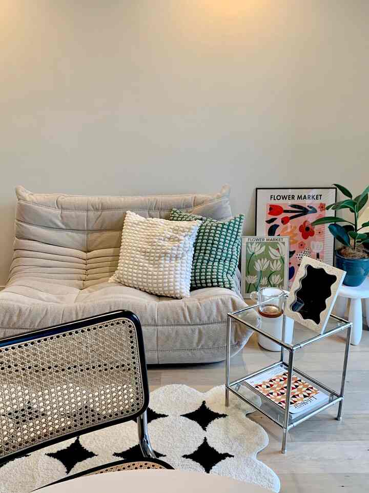 ロゼトーゴかわいいよね！！
#2K #2人暮らし #2人掛けソファ #ロゼトーゴ　