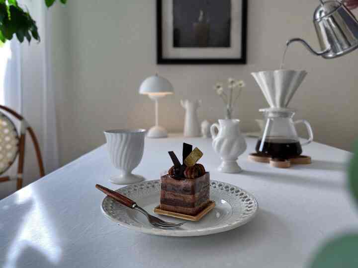 コーヒードリッパーやポットだけでもいったいいくつあるやら🤷‍♀️
コーヒーグッズまた増えた。

#コーヒー #コーヒーのある暮らし #コーヒータイム #ブレイクタイム #コーヒーポット #コーヒーグッズ #ドリッパー #器好き #器のある暮らし #器集め #食器 #作家もの #作家ものの器 #器 #おうちカフェ #おうち時間 #暮らし #暮らしの道具 #キッチン #台所用品 #台所
