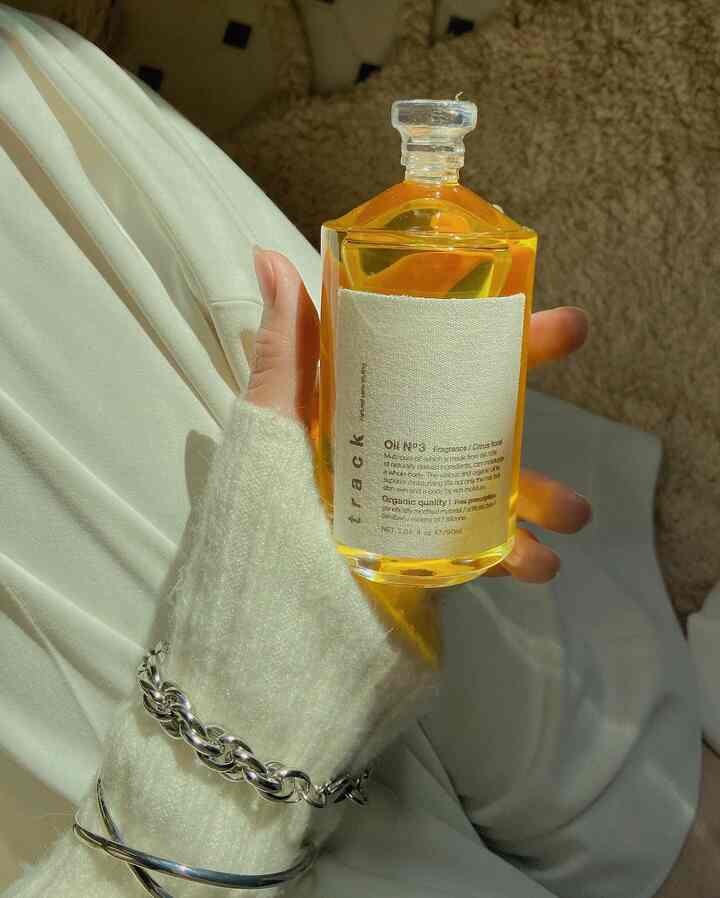 お気に入りのヘアオイル！

#インテリア #インテリア雑貨 #ヘアオイル #美容 #韓国インテリア #北欧インテリア