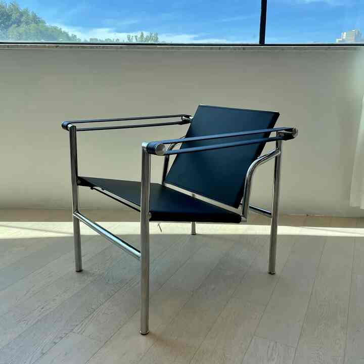 C13 ステンレスラウンジチェア［2色］