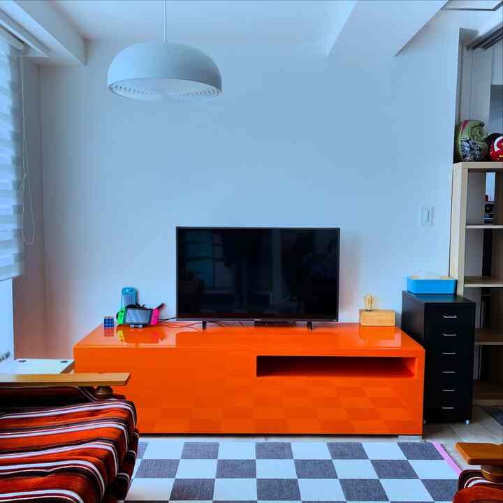 Tempat di mana anak-anak menghabiskan sebagian besar waktunya.

Warnanya POP.

#ruang tamu #ルームツアー
#kamaranak-anak #roomtour
#rumahku #interior #インテリア
#Furnitur #北欧家具
#Residence #住宅 #renovation
#Renovasi apartemen #リノベーション
#Apartemen bekas #used家具
#desain interior
#Desain Interior #diy #ライフスタイ
#gaya hidup #暮らしを楽しむ
#Apartemen Tokyo #TOKYO #cityboy #citylife
#Rumah tua #myhome #建築