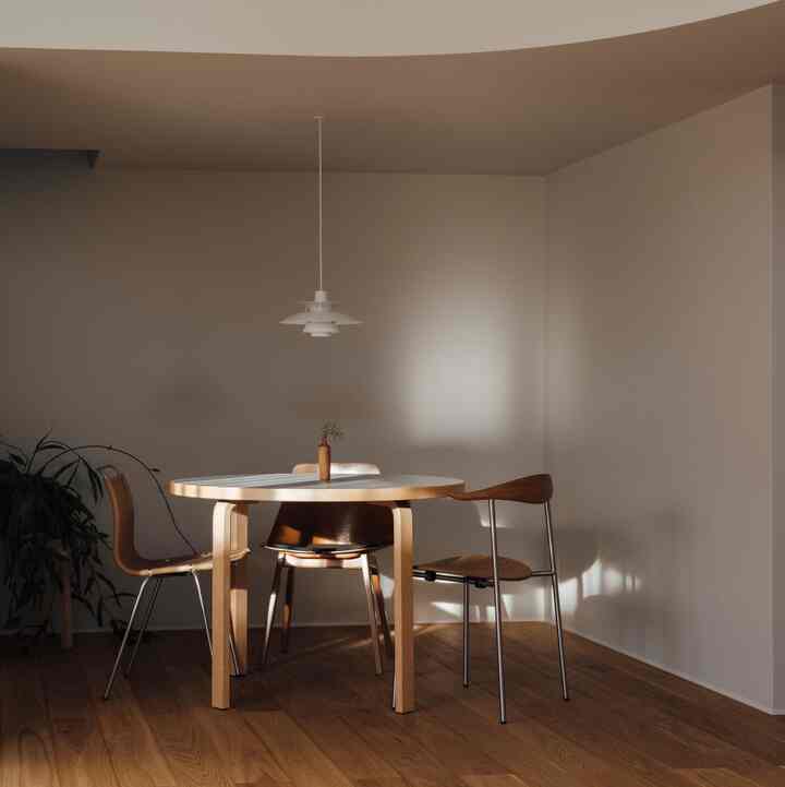 ダイニングにはお気に入りの家具たち。
#ダイニング
#カールハンセンサン
#ポールケアホルム
#ウェグナー
#artek
#stool60
#pk1
#ch88t