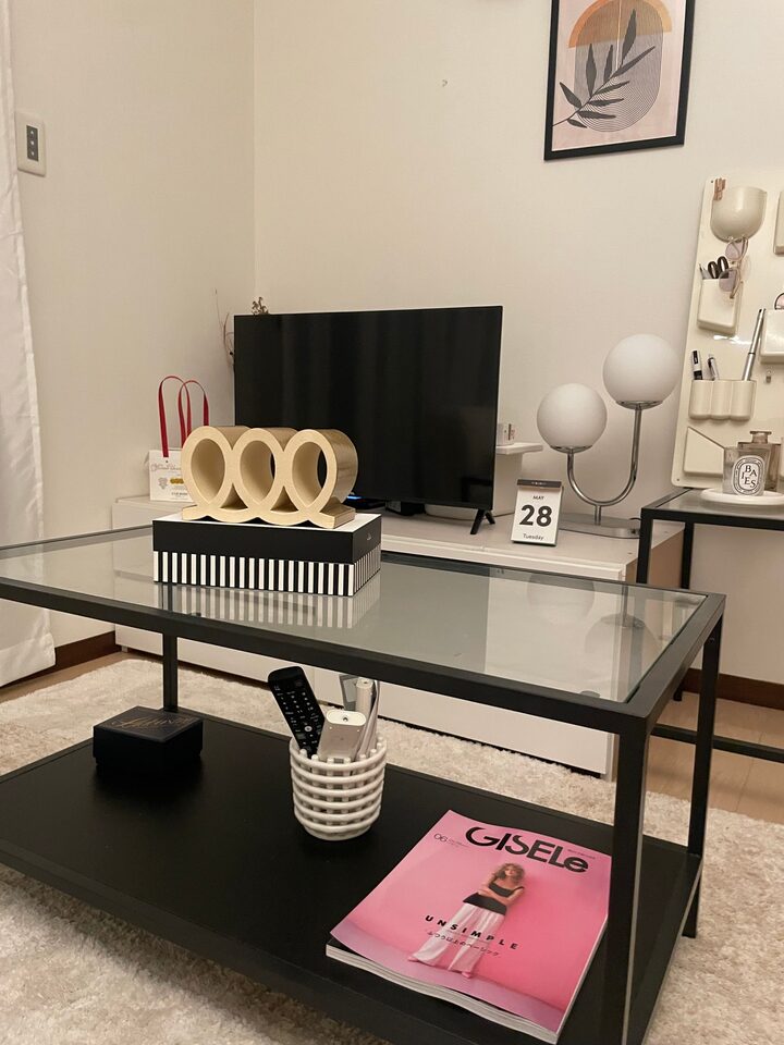 short form carousel card thumbnail