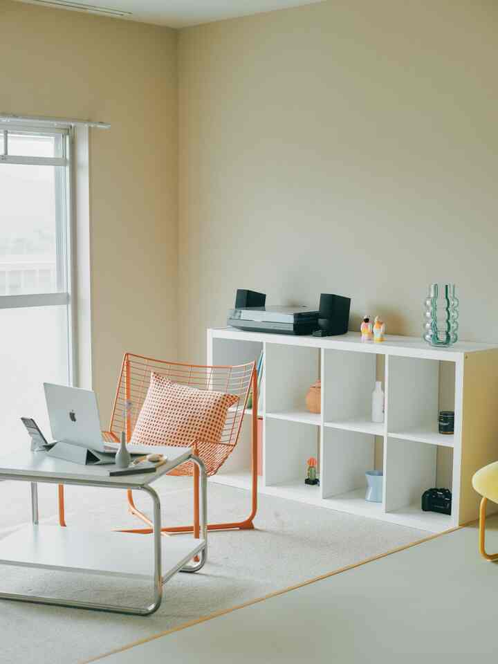 Colorful room 📹⭐️🍕🌼
You'll want to decorate the shelves with lots of things, but keep it minimal and make the most of the space◎
#IKEA #IKEA家具 #IKEA収納  #IKEAダイニングテーブル #カラフル