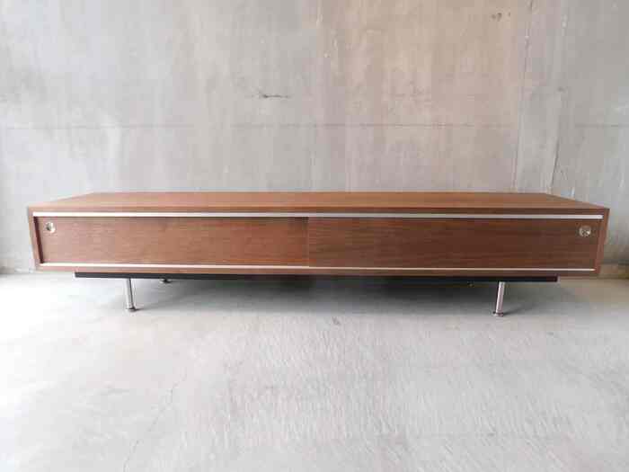 TV－BOARD １６００（ウォールナット突板）