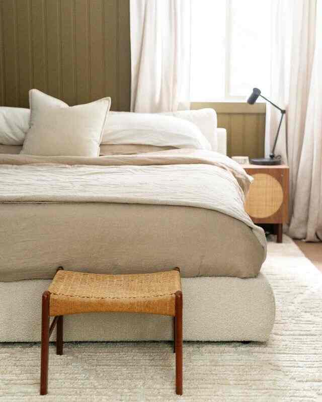 Harmony in colors and fabrics! 🎨✨ 

Credit : @jojotastic

#InteriorInspiration #ColorPalette #HomeDecor