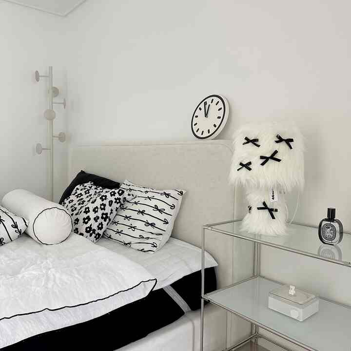 LINE 壁掛け時計［5色］を使ったコーディネート 3