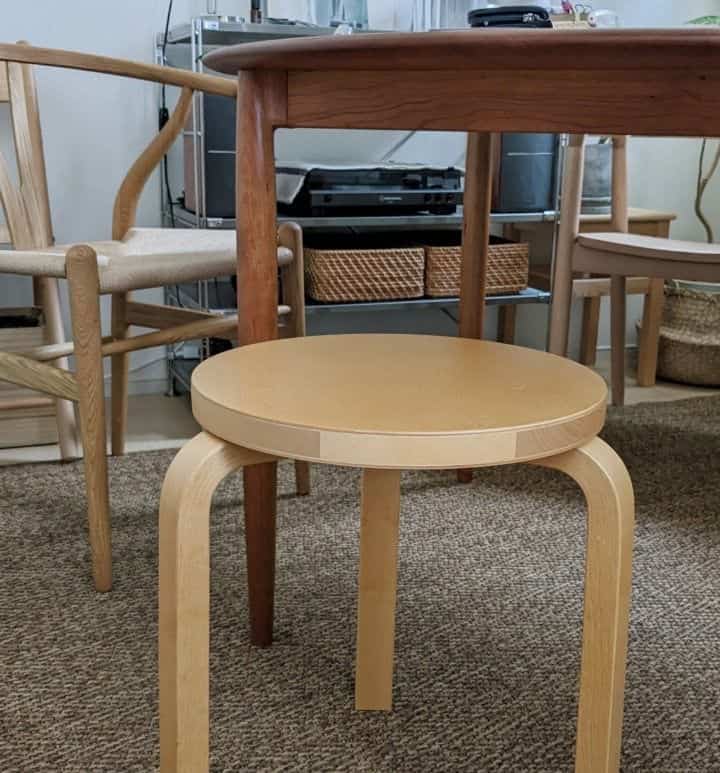 ハニーステインのエイジングが楽しみです😄✨

#artek #aalto #stool60 #ch24 #ychair  #hiroshima #カイクリスチャンセン #ハンスウェグナー #アルヴァアアルト #スツール60 #ハニーステイン 