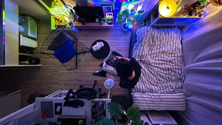 Posting kamar saya di malam hari setelah sekian lama🌜

#Hidup sendiri #ルームツアー #ミッドセンチュリー #一人暮らし男子 #一人暮らし部屋 #一人暮らしインテリア #ワンルームインテリア #ワンルーム一人暮らし #狭い部屋 #6畳 #モーニングルーティン #homestyling #cozyhome #homedesign #midcenturymodern #interiordesign #akari {16 #ikea} #hometour #homedecor #minivlog #roomdesign #roomdecor #roomtour #morningroutine #셀프인테리어그램 #셀프인테리어 #인테리어코디네이트 #인테리어소품 #모닝루틴