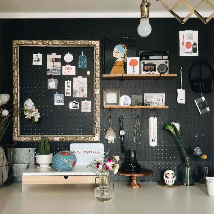 ごちゃごちゃしてるけど、気分転換に色々変えてる時間が楽しい😆
#ワークスペース #ワークスペースインテリア #趣味空間 