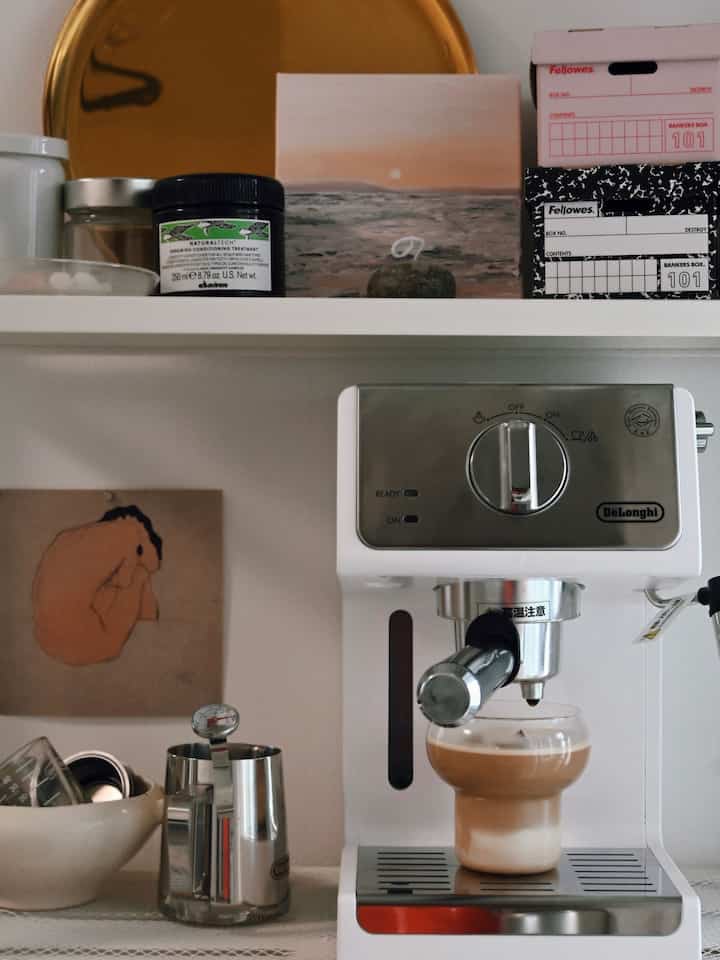 エスプレッソマシンの導入でQOL爆上がりしました、おすすめです✌🏻
#storage #espressomachine #ohousejp