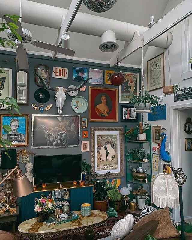 <span data-sheets-root="1" style="color: rgb(0, 0, 0); letter-spacing: normal; font-size: 10pt; font-family: Arial;">Gallery inspo you'll want to recreate! 🖼️✨&nbsp;</span><div><span data-sheets-root="1" style="color: rgb(0, 0, 0); letter-spacing: normal; font-size: 10pt; font-family: Arial;">Credit : @carlyrandland&nbsp;</span></div><div><span style="color: rgb(0, 0, 0); font-family: Arial; font-size: 10pt; letter-spacing: normal;">#GalleryGoals #ArtisticTouches</span></div>