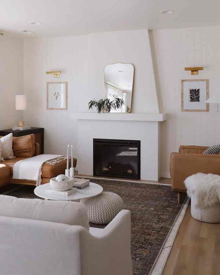 A stylish gray-toned living room 🌿✨ 

Credit : @sweetbungalow

#GrayLivingRoom #ModernDecor #HomeStyle