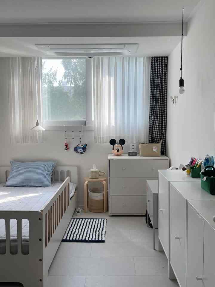 Demure ストライプ カバーのいらない夏布団セット［5色・2サイズ］を使ったコーディネート 2