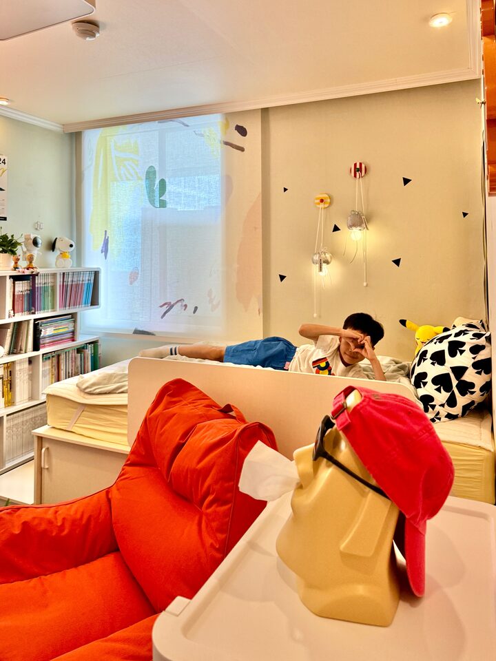 short form carousel card thumbnail