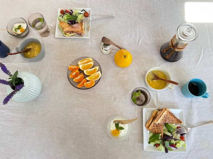 いつかの朝ごはん

#ダイニング 
#イッタラ 
#ZARAHOME 
#CHEMIX
#モーニングコーヒー 