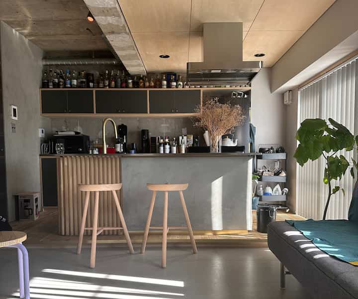 雑な昼の写真

#リビング
#スツール
#ハーマンソファ