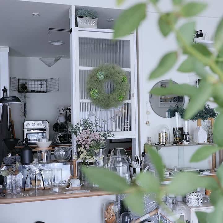 スモークツリーでリース作りました♪

#スモークツリー
#スモークツリーリース 
#smoketree
#wreathe
#リース
#リース作り
#グリーンのある暮らし
#日々の暮らし
#暮らしを楽しむ 
#暮らしの記録 