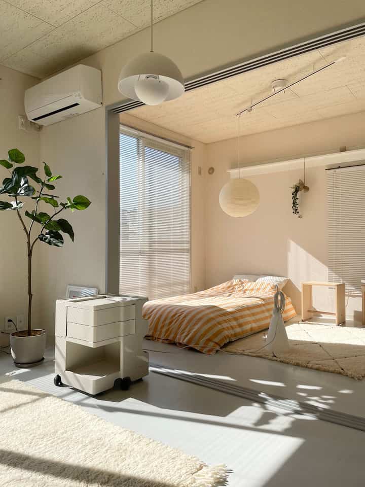 ボビーワゴンの限定カラー、ストーンホワイト。
絶妙なカラーがお気に入りです☺️

#ボビーワゴン #マイルーム #賃貸 #収納インテリア 