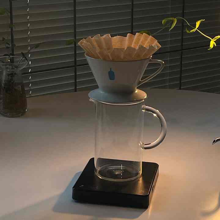This is the set of Blue Bottle Coffee I have at home.

#homecafe #bluebottlecoffee