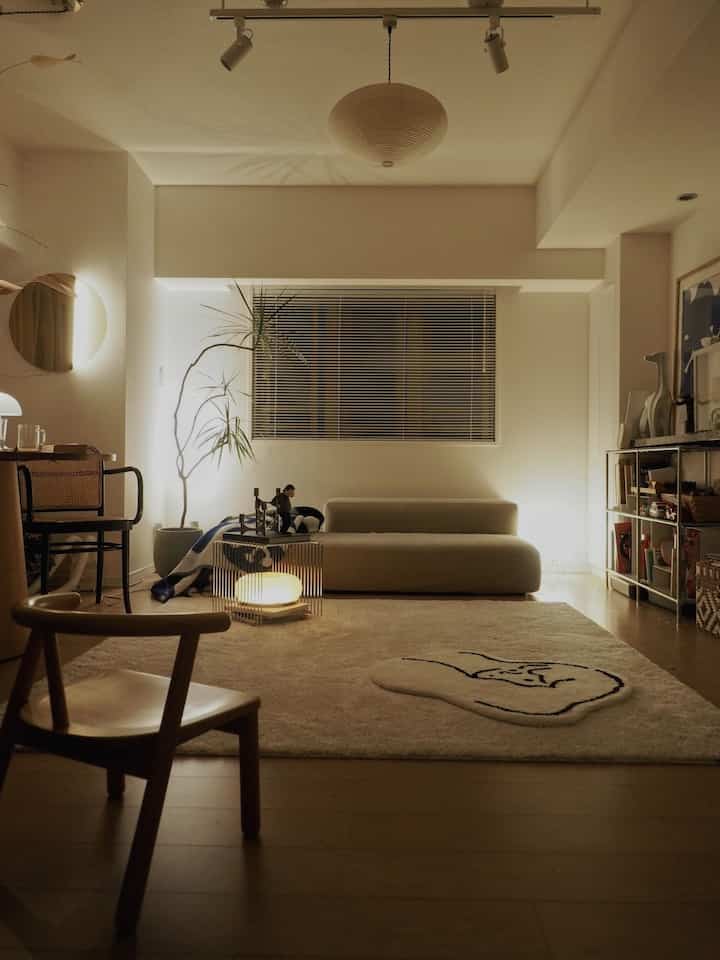 夜のお家。照明大好きマン
#ランプ #リビング #マンション暮らし #賃貸マンション