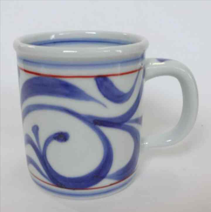 砥部焼 切立マグカップ　赤線唐草